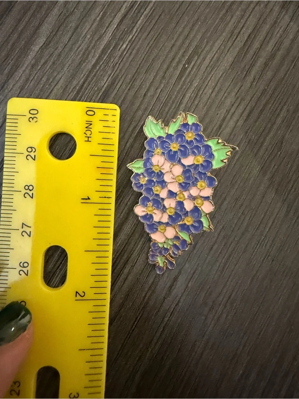 Flower pin